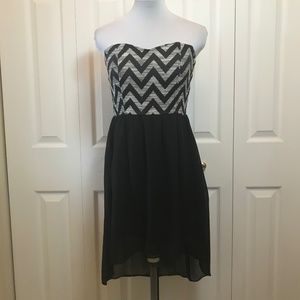 Tini Lili Strapless Chevron High Low Dress sz S